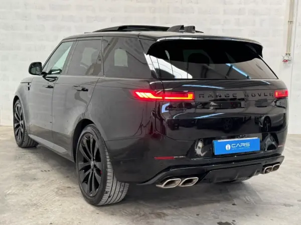 Land Rover Range Rover Sport 4.4 P530 Autobiography 45