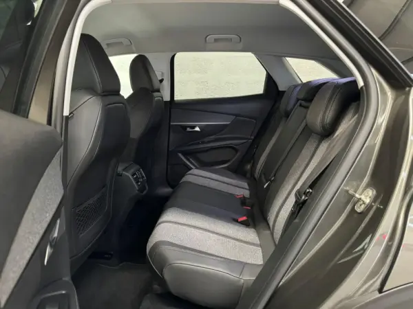 Peugeot 3008 1.5 BlueHDi Allure 45