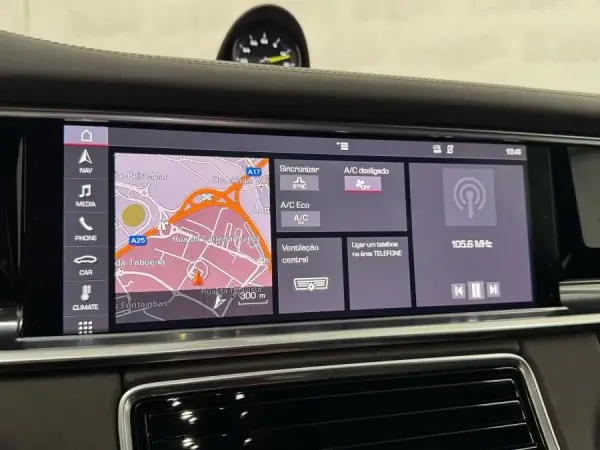 Porsche Panamera 4 E-Hybrid 21