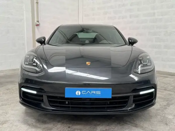 Porsche Panamera 4 E-Hybrid 59
