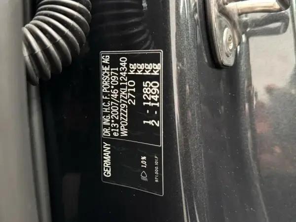 Porsche Panamera 4 E-Hybrid 57