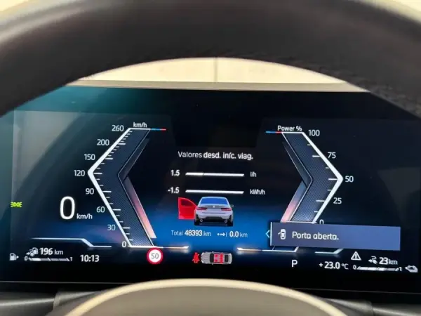 BMW 330 e Pack Desportivo M Auto 8