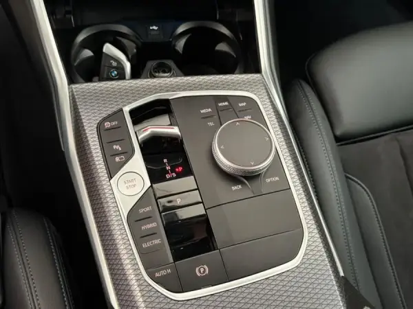 BMW 330 e Pack Desportivo M Auto 20