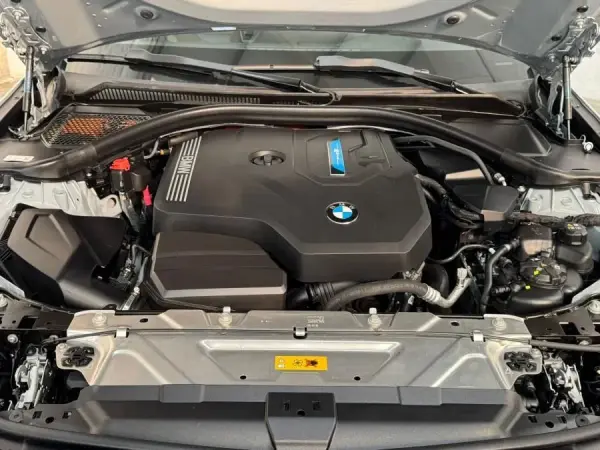 BMW 330 e Pack Desportivo M Auto 35