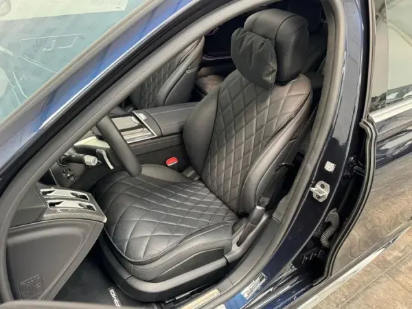 Mercedes-Benz S 580 e Longo 11