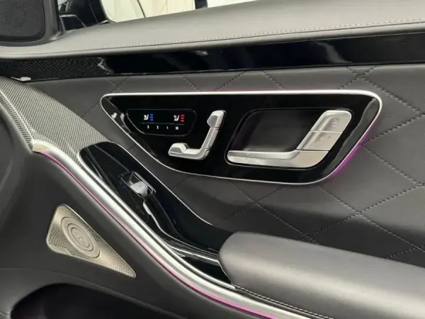 Mercedes-Benz S 580 e Longo 41