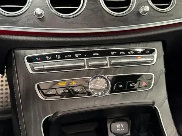 Mercedes-Benz E 220 d 4-Matic All Terrain Avantgarde + 35