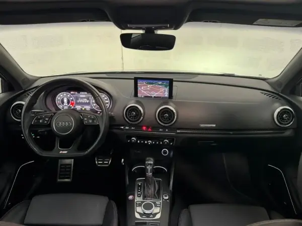 Audi S3 Sportback 2.0 TFSi quattro S tronic 12