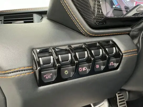 Lamborghini Aventador S 35