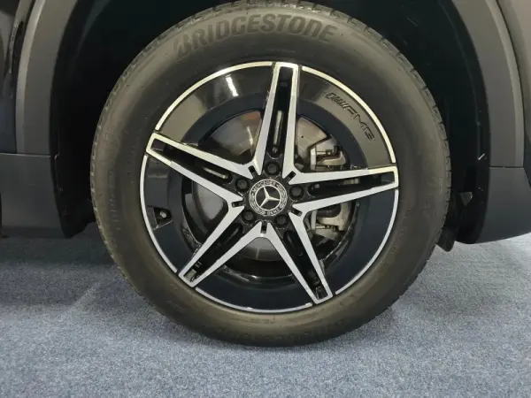 Mercedes-Benz EQB 250 AMG Line 53
