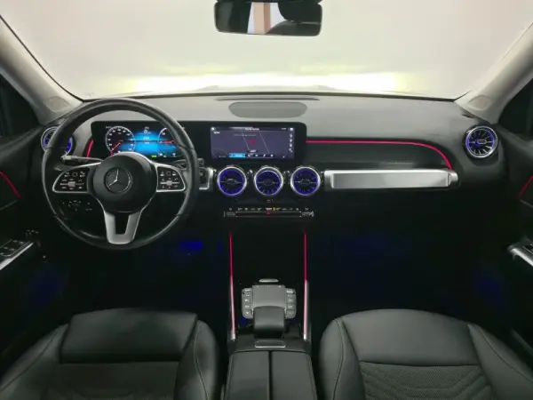 Mercedes-Benz EQB 250 Progressive 9