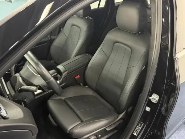 Mercedes-Benz EQA 250 Progressive 6