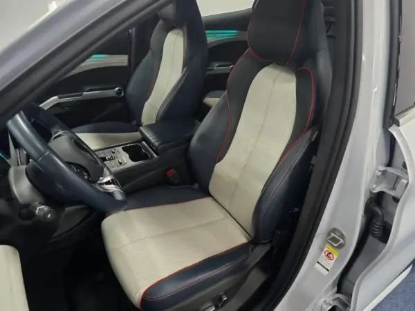 BYD Atto 3 60.48 kWh Design 9