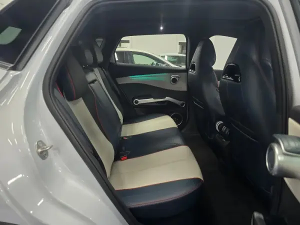 BYD Atto 3 60.48 kWh Design 21