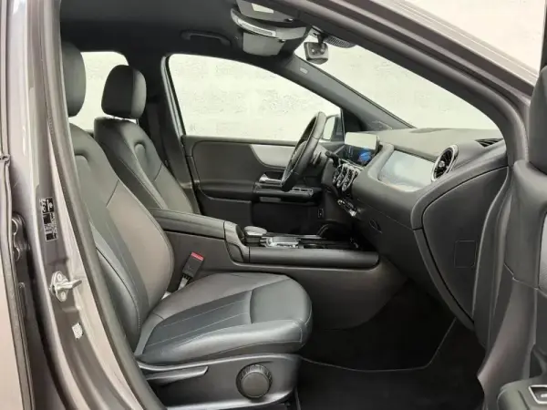 Mercedes-Benz B 250 e 8G-DCT Progressive Advanced 31