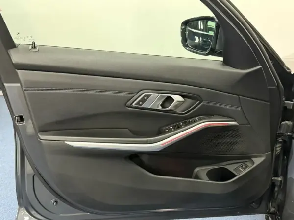 BMW 320 d Pack M Auto 30