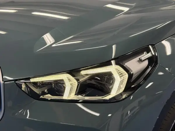BMW iX1 xDrive30 4