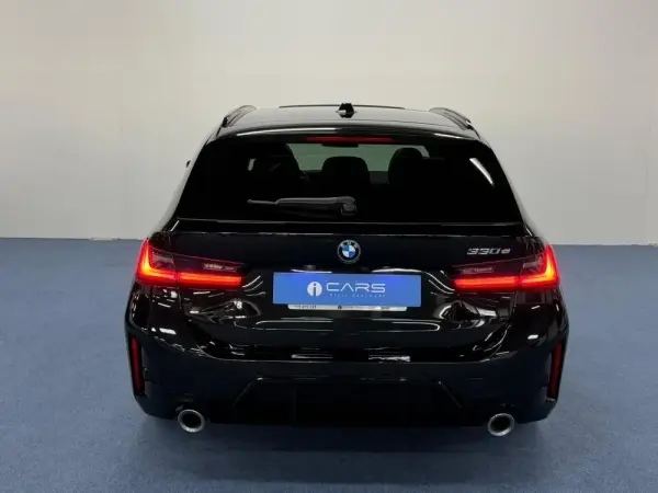 BMW 330 e Aut. M Sport 3