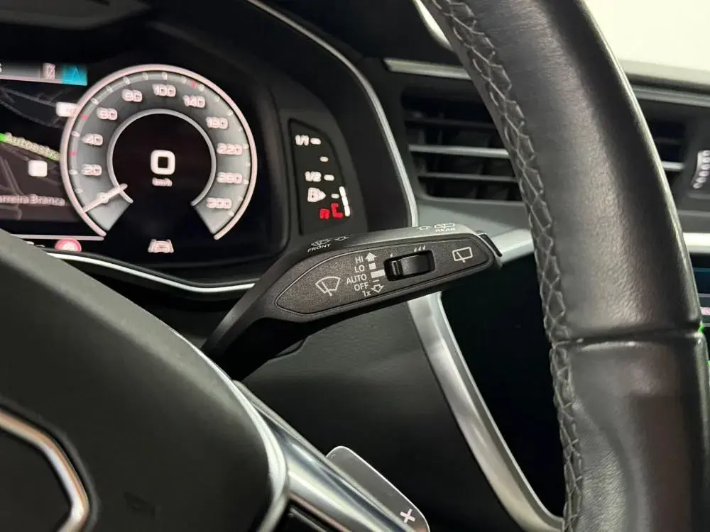 Audi A6 Avant 50 TFSIe quattro S tronic 11