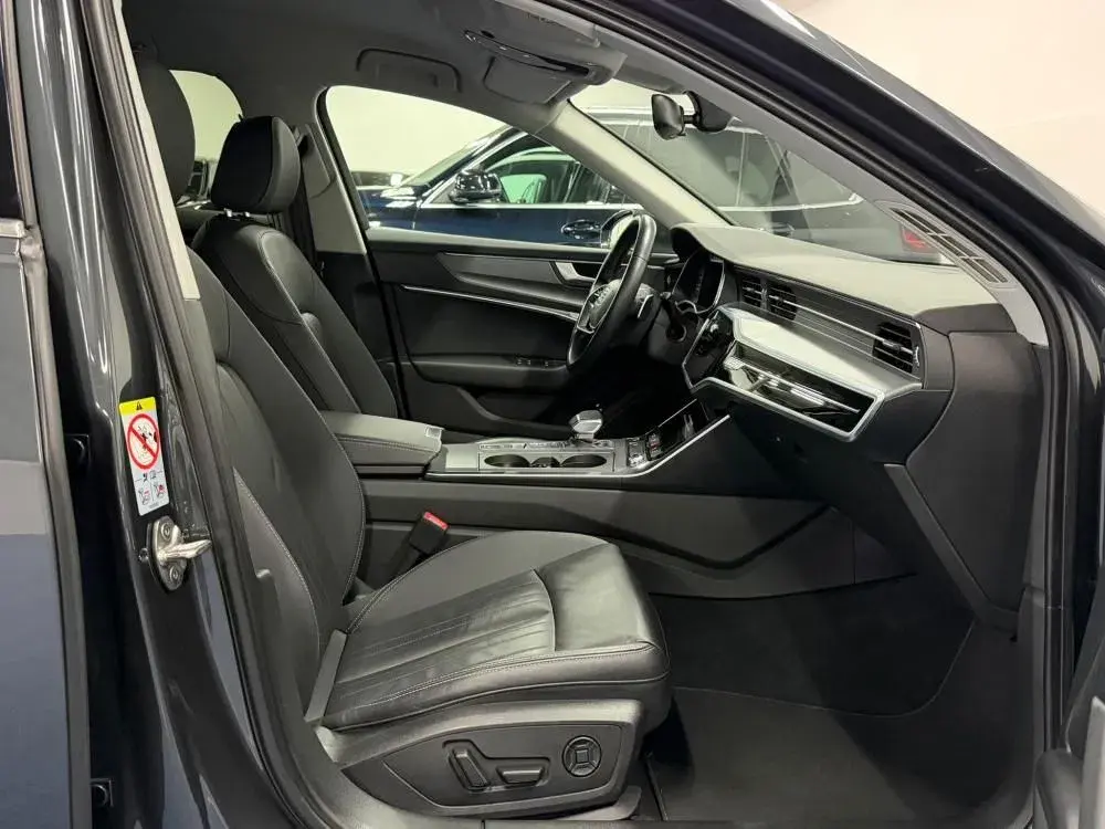 Audi A6 Avant 50 TFSIe quattro S tronic 29