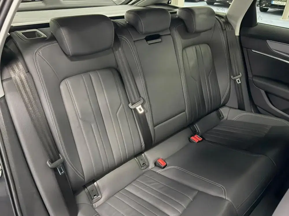 Audi A6 Avant 50 TFSIe quattro S tronic 33