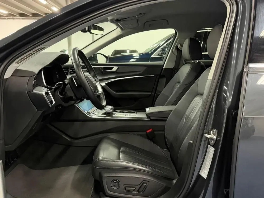 Audi A6 Avant 50 TFSIe quattro S tronic 43
