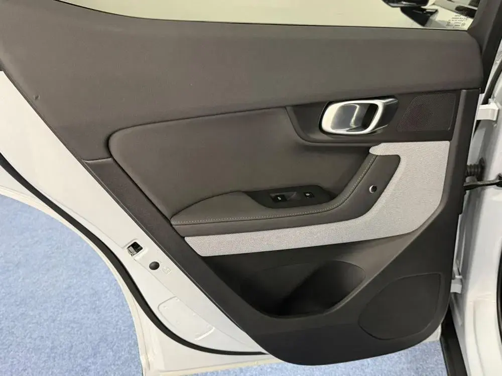 Polestar 2 Single Motor 69kWh 39