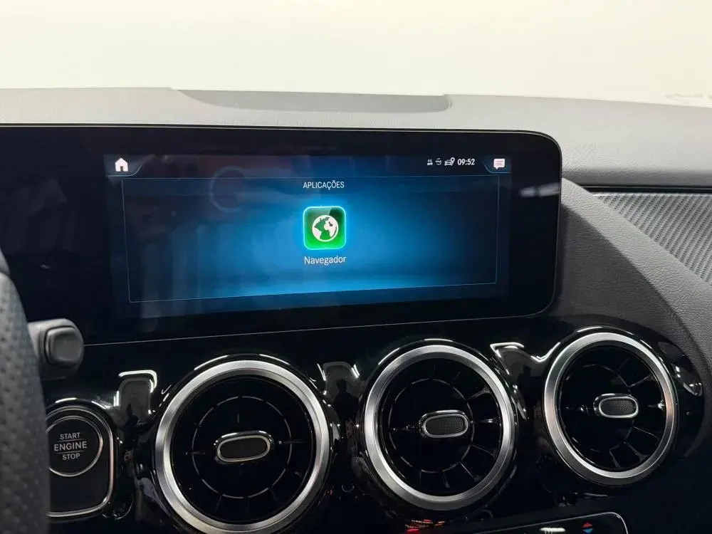 Mercedes-Benz GLA 250 e AMG Line 24