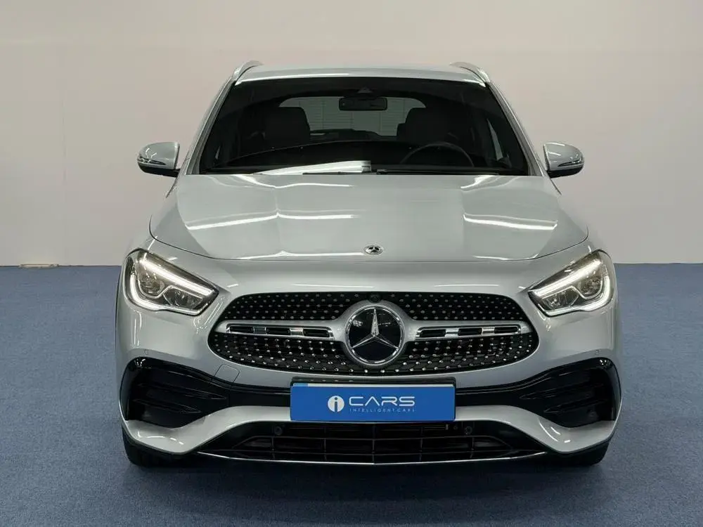 Mercedes-Benz GLA 250 e AMG Line 47