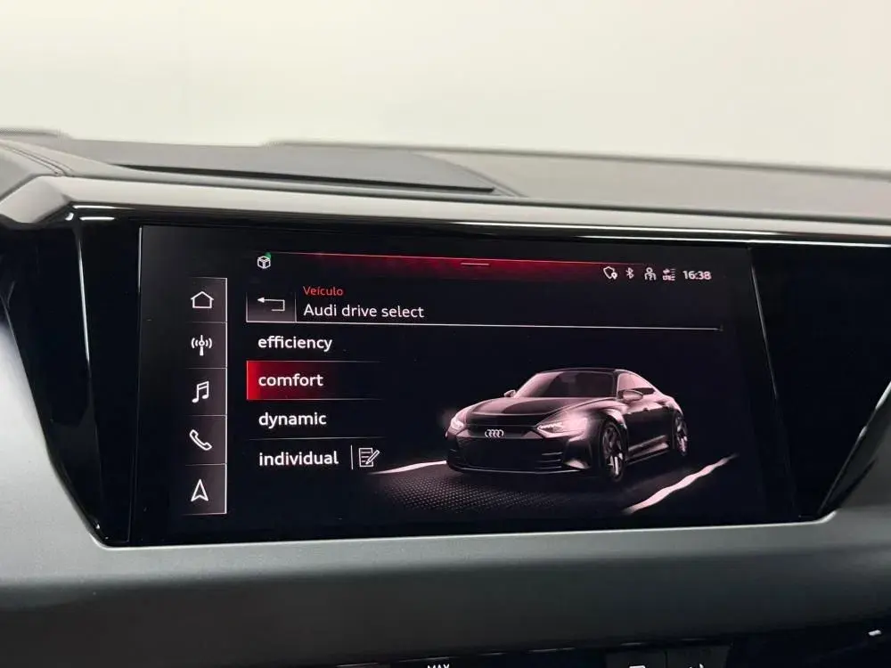 Audi e-tron GT quattro 25