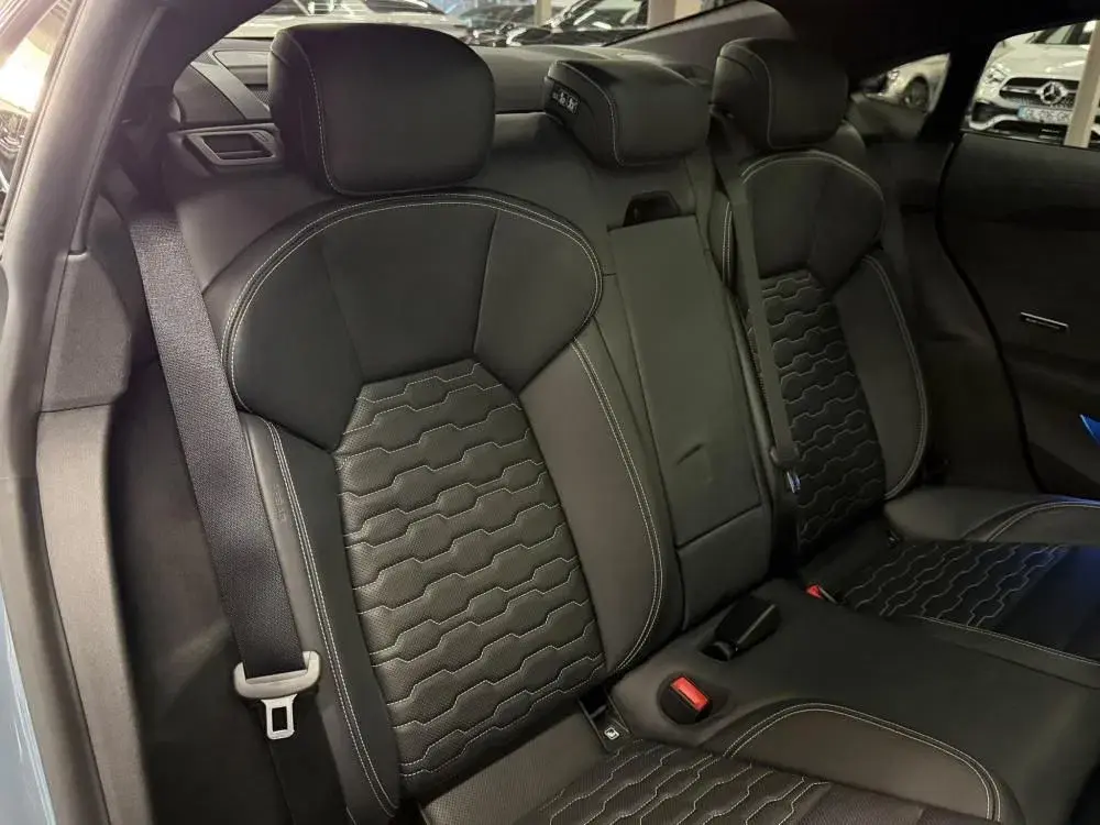 Audi e-tron GT quattro 42