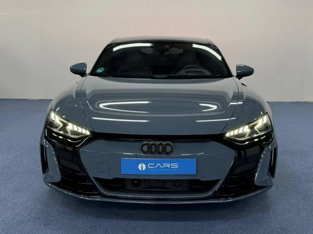 Audi e-tron GT quattro 48