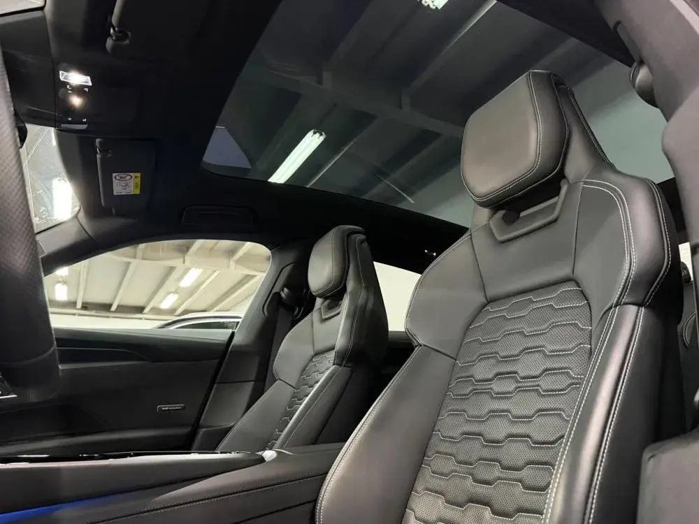 Audi e-tron GT quattro 47