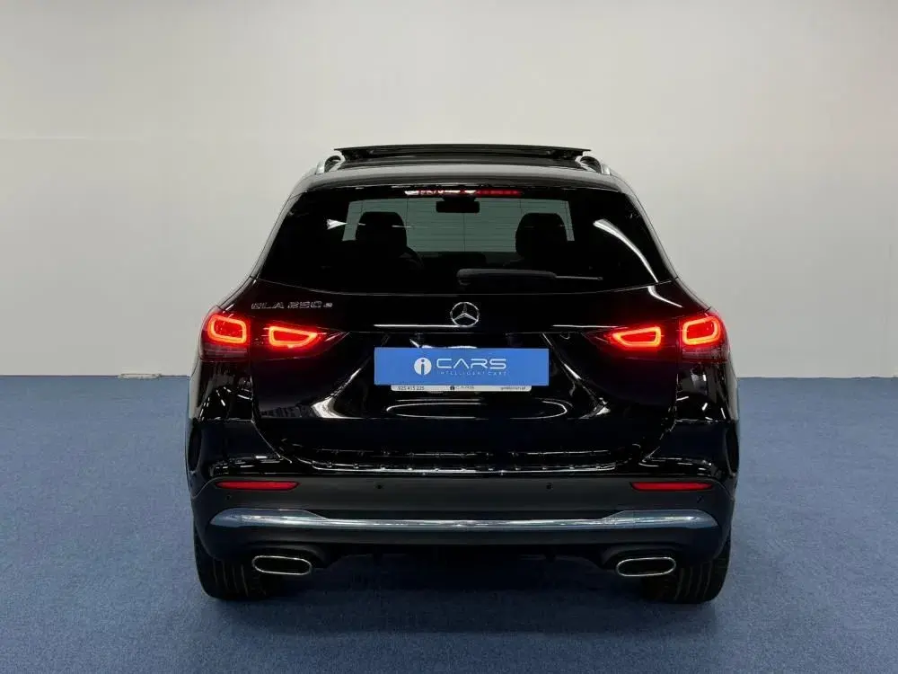 Mercedes-Benz GLA 250 e AMG Line 2