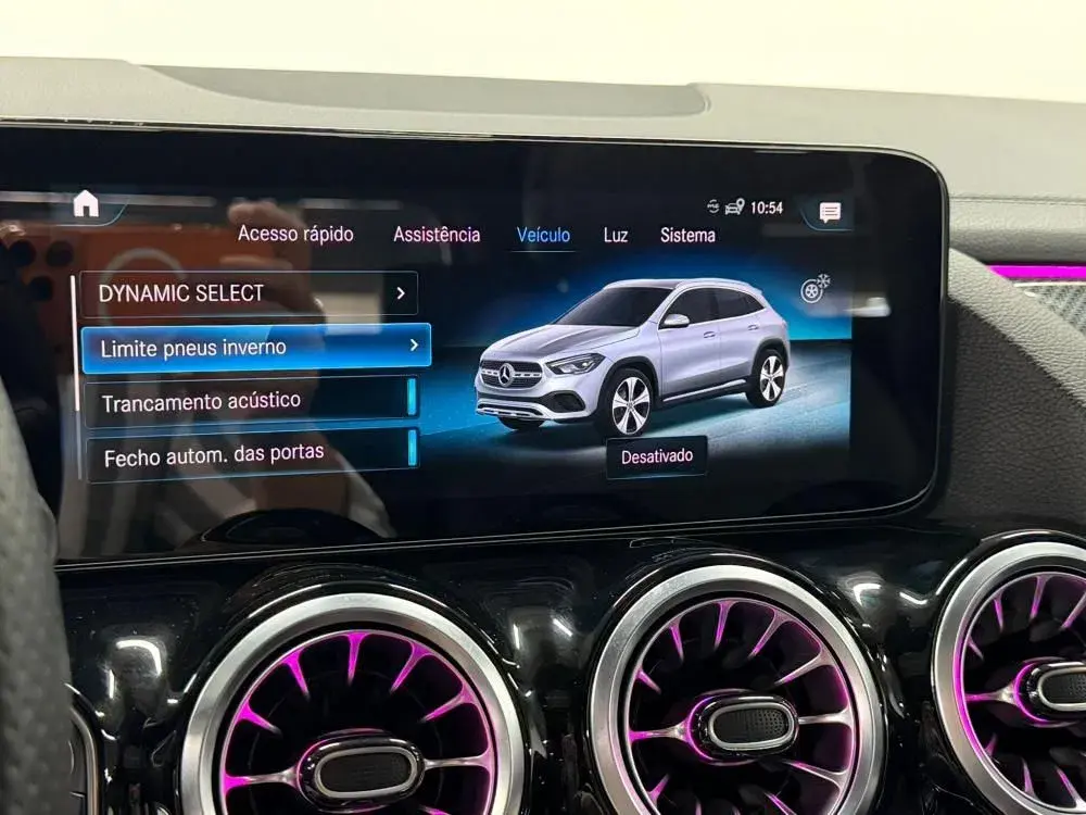 Mercedes-Benz GLA 250 e AMG Line 24