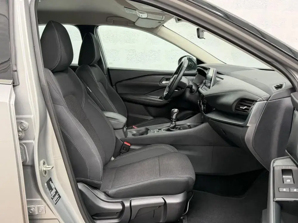 Nissan Qashqai 1.3 DIG-T Advance 26