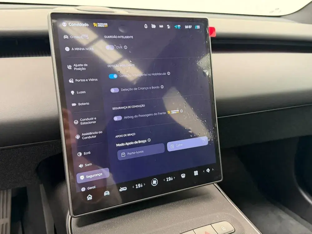 NIO ET5 Touring 100 kWh Long Range 28