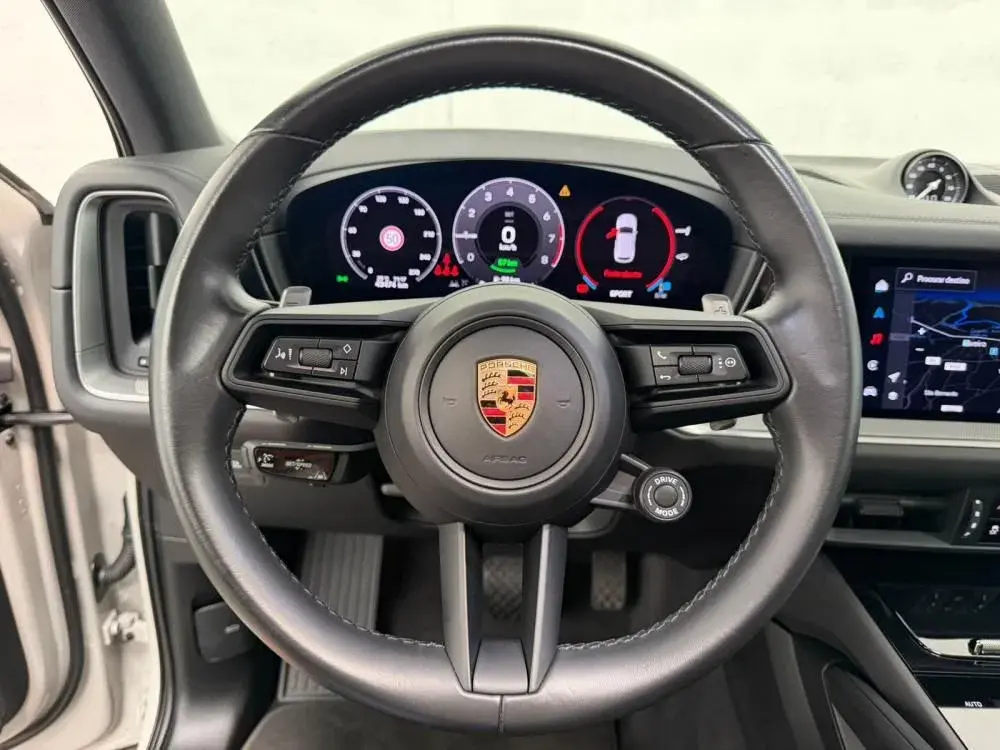 Porsche Cayenne E-Hybrid 10