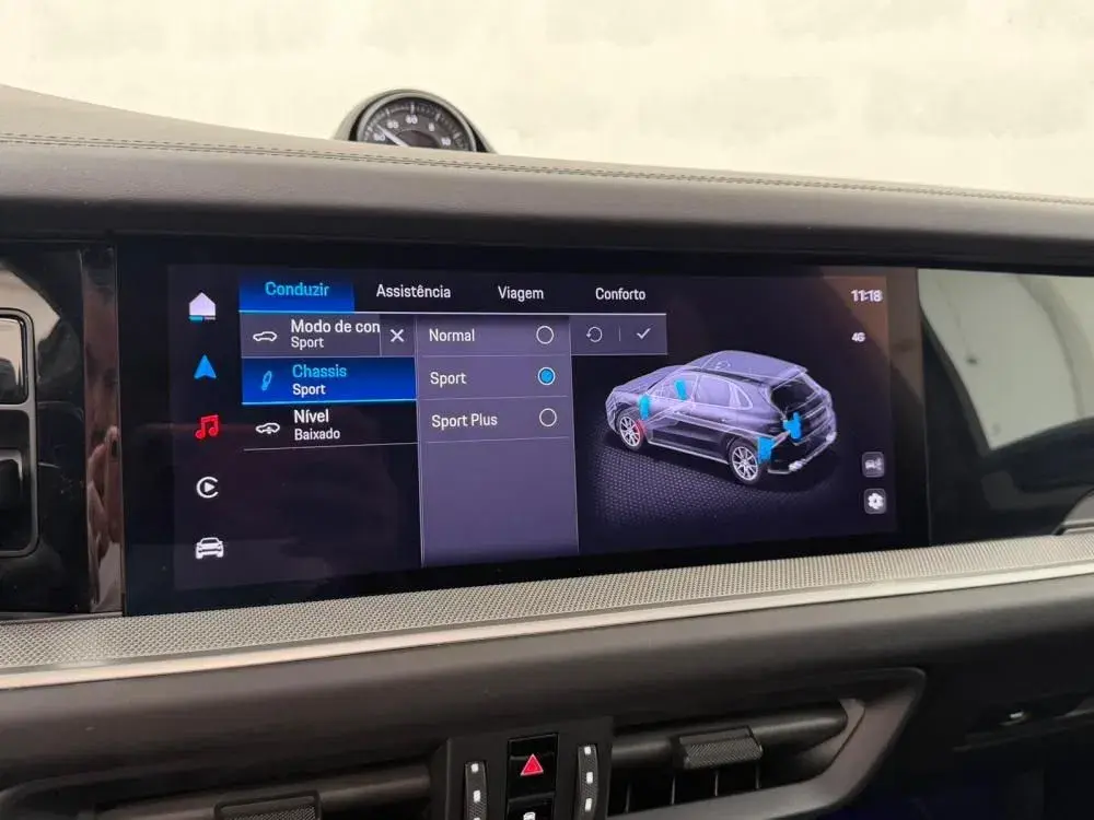 Porsche Cayenne E-Hybrid 24
