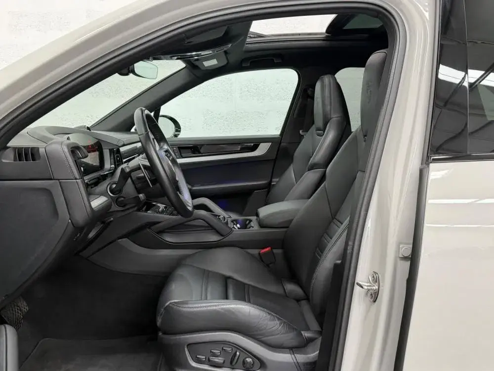 Porsche Cayenne E-Hybrid 34