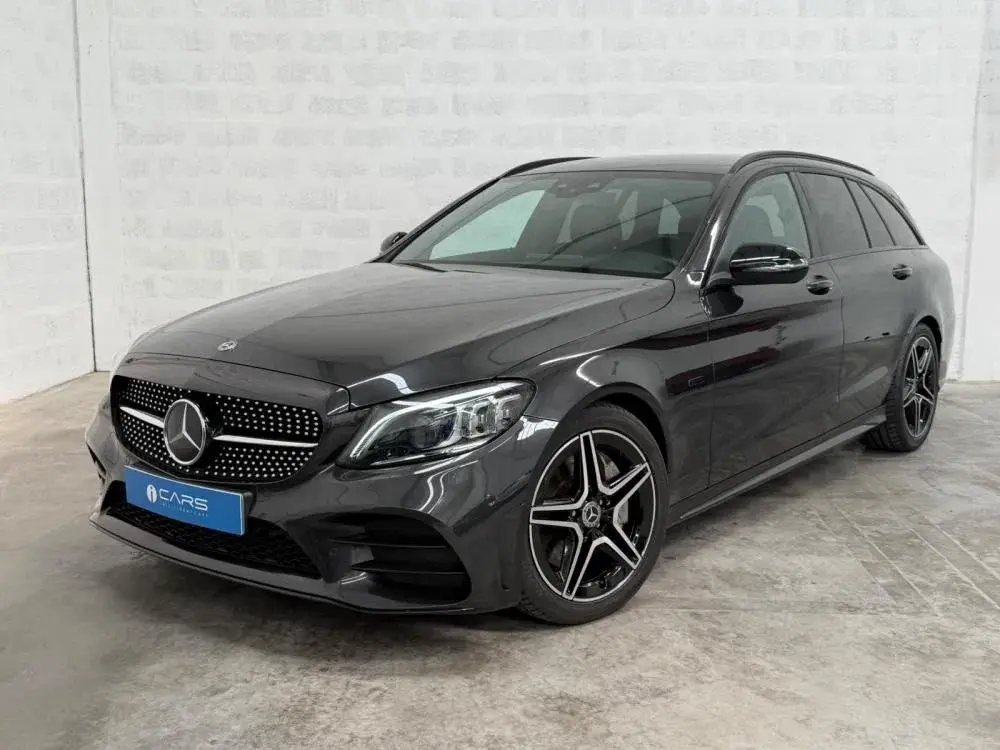 Mercedes-Benz C 300 de AMG Line 60