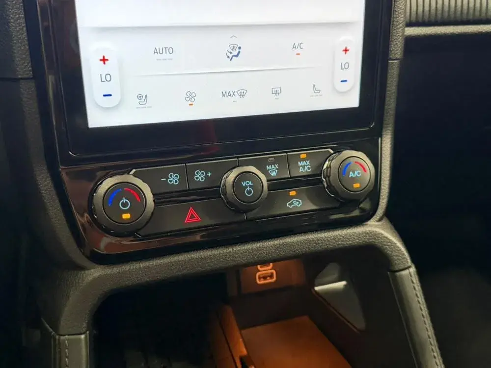 Ford Ranger 2,0 l EcoBlue Auto Raptor 31