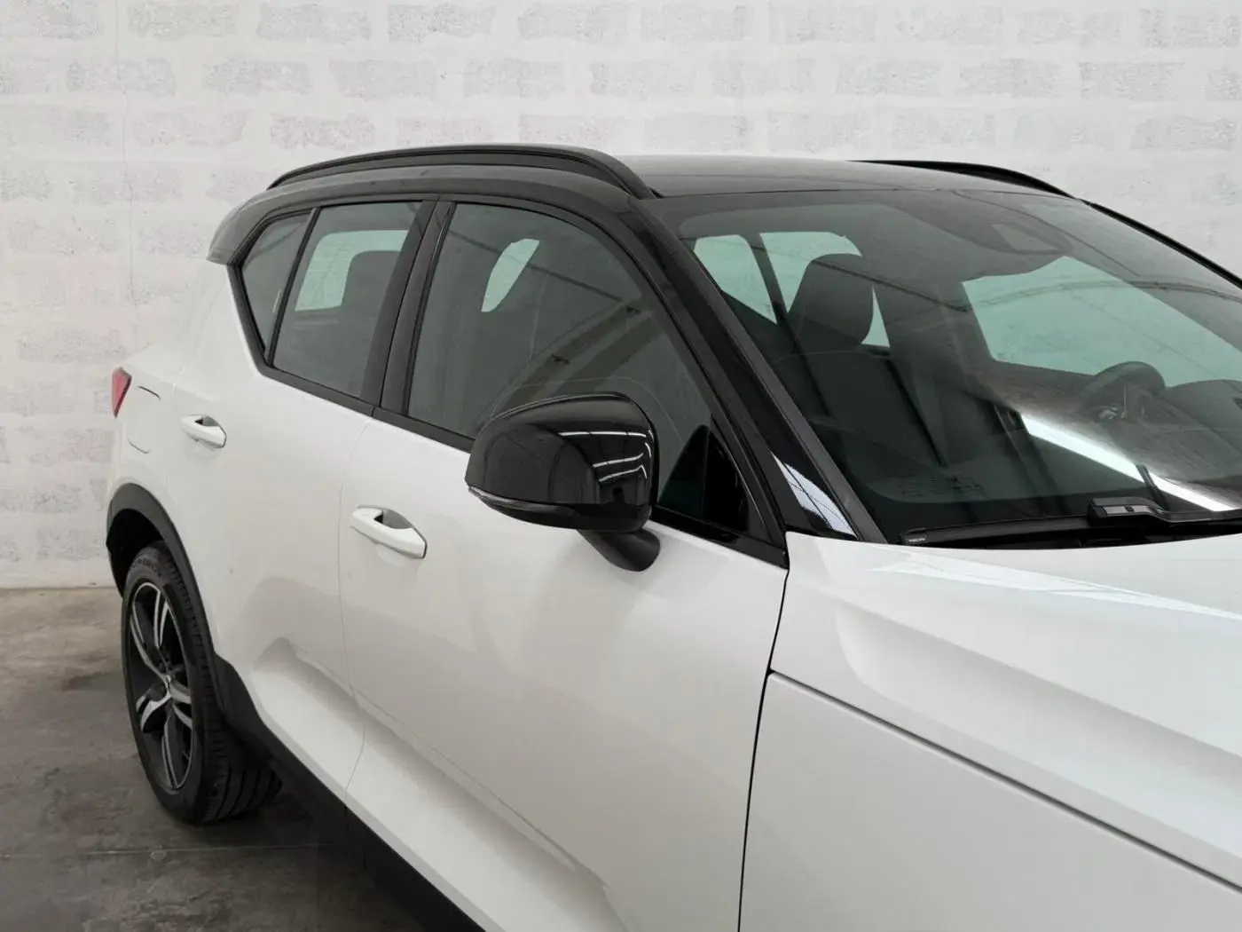 Volvo XC 40 1.5 T4 PHEV R-Design 3