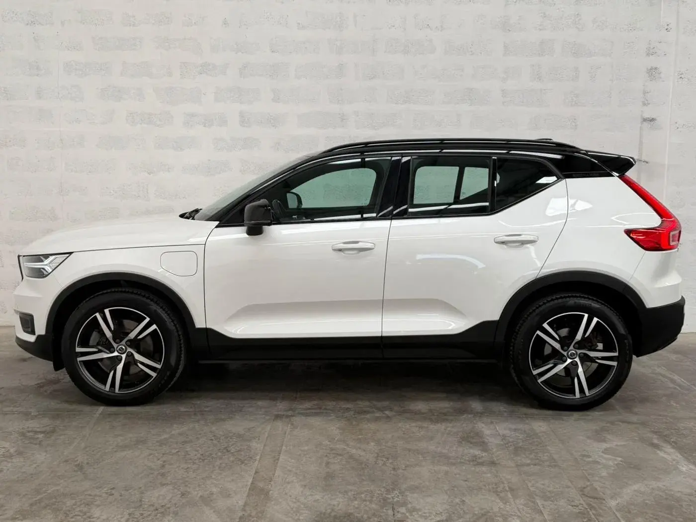 Volvo XC 40 1.5 T4 PHEV R-Design 42