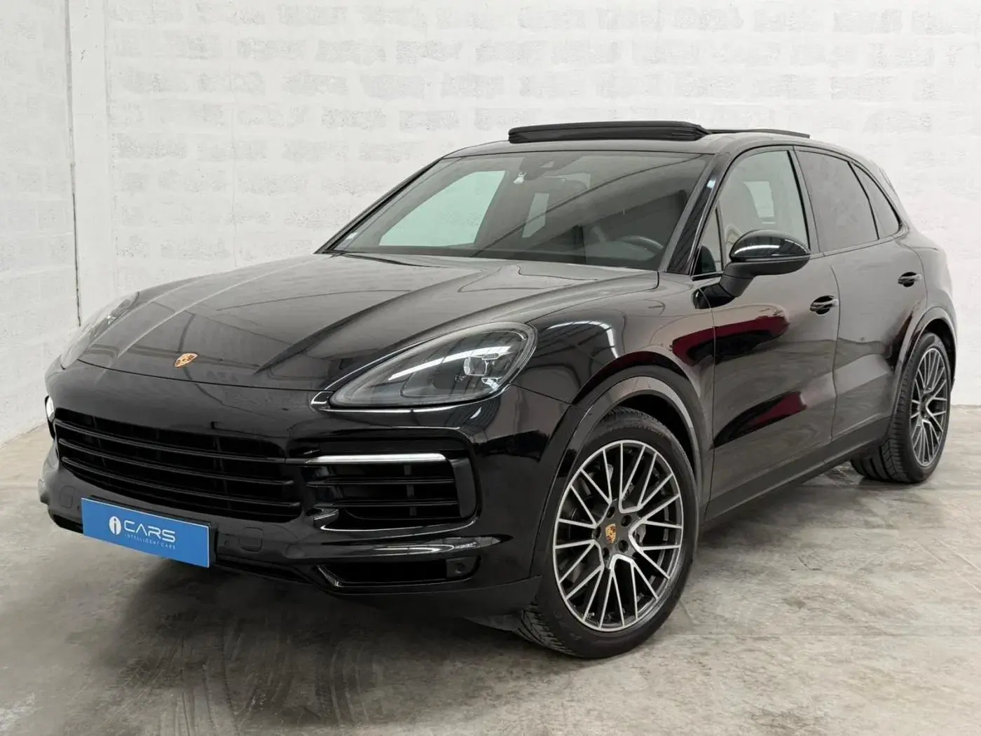 Porsche Cayenne Electric 46