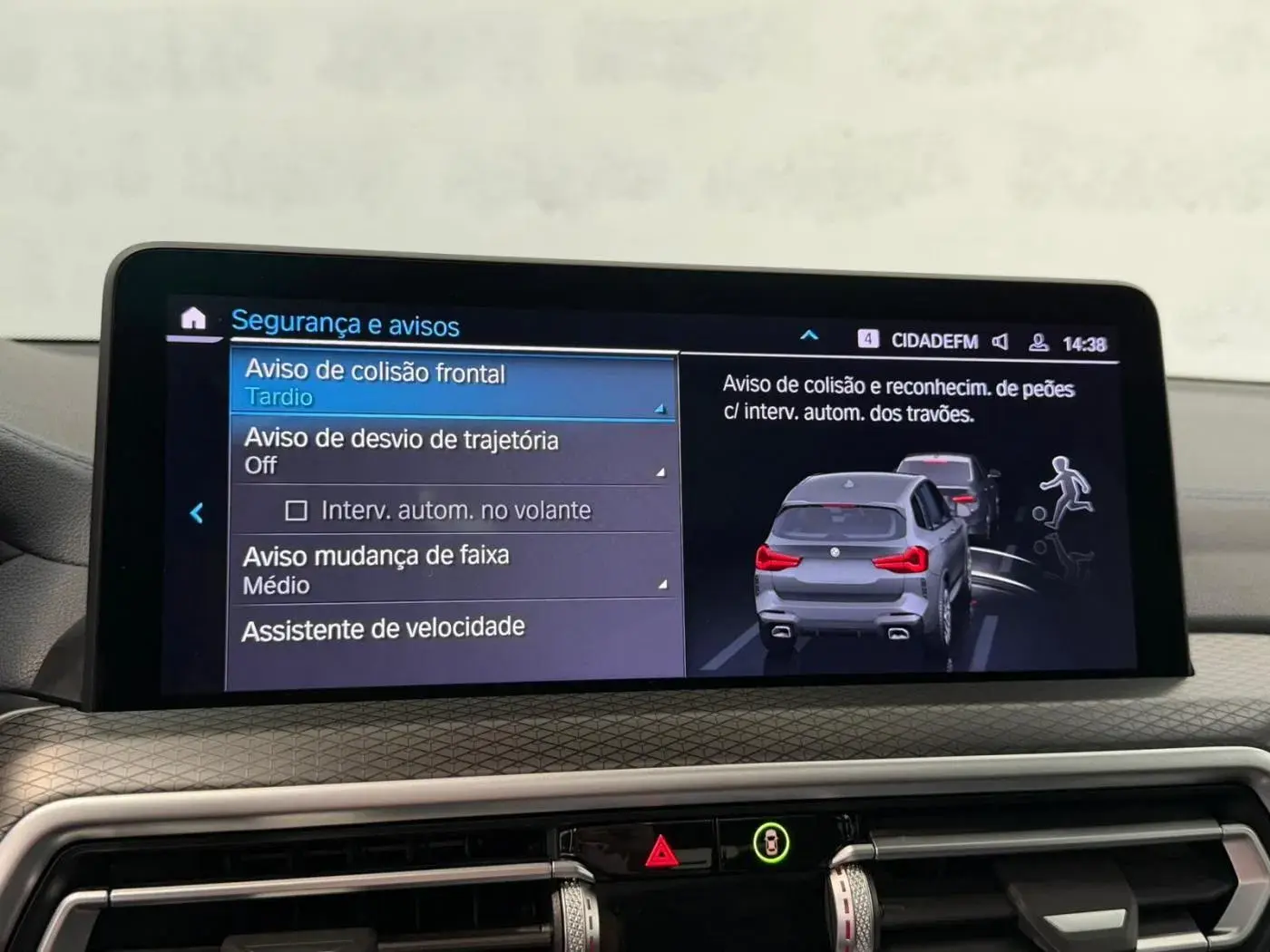 BMW X3 30 e xDrive Pack M Desportivo Pro 22