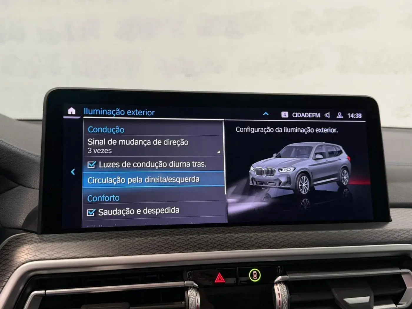 BMW X3 30 e xDrive Pack M Desportivo Pro 27