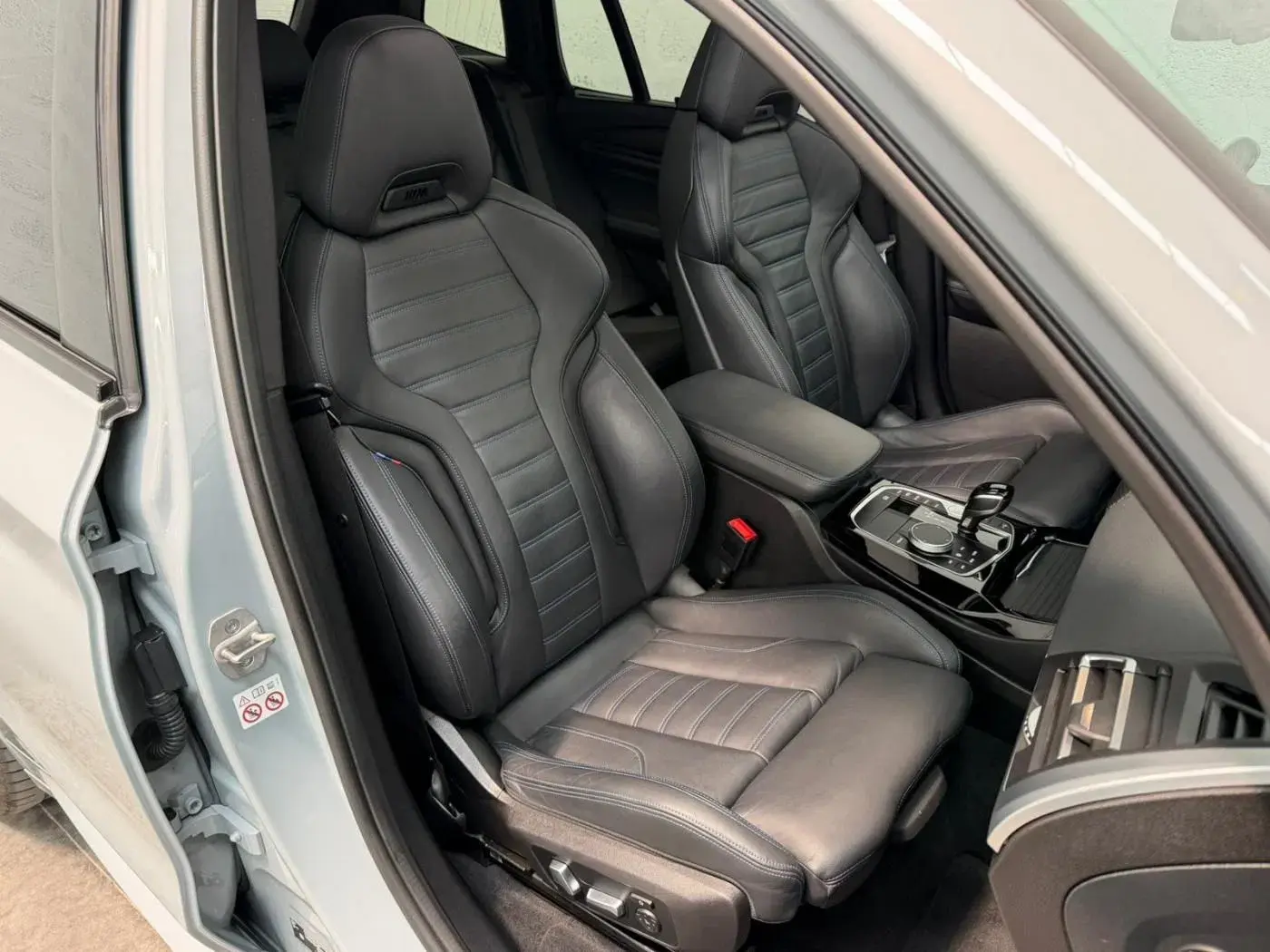 BMW X3 30 e xDrive Pack M Desportivo Pro 41