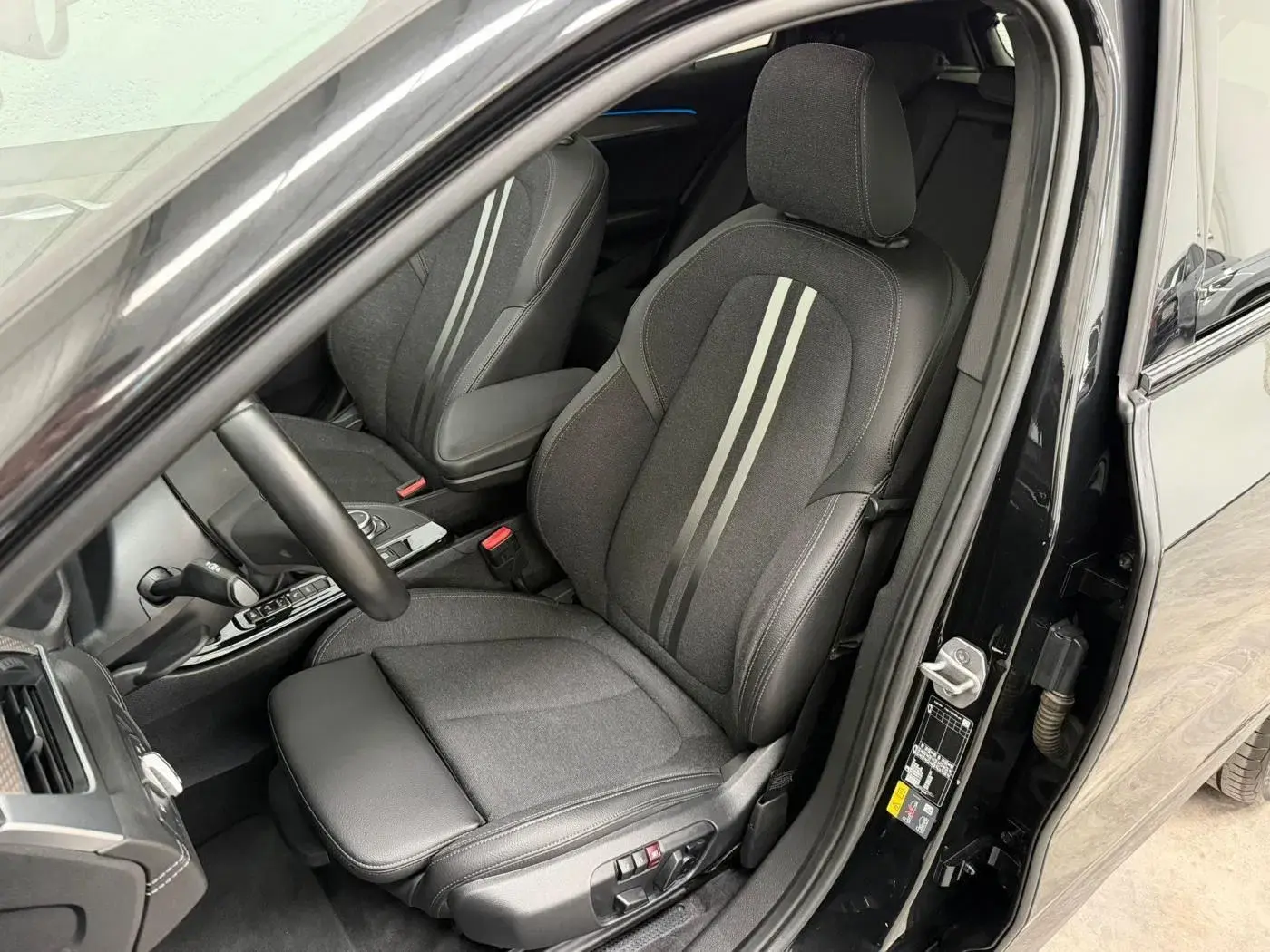 BMW X2 25 e xDrive X Pack M 7