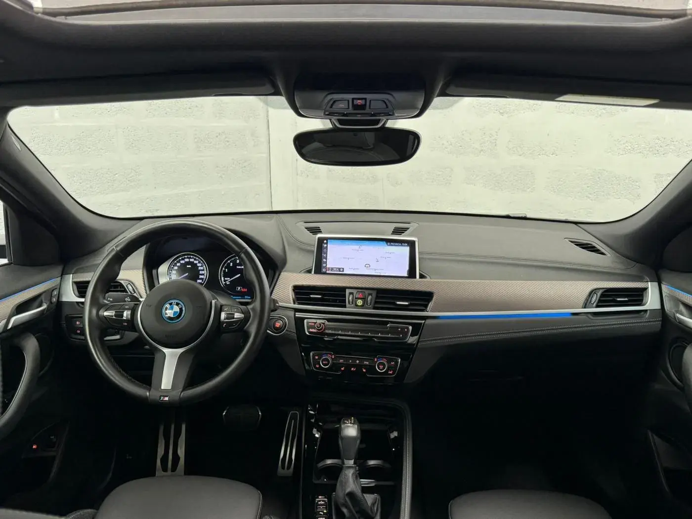 BMW X2 25 e xDrive Pack M 12